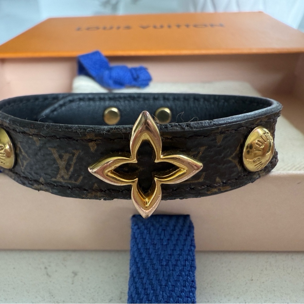 Louis Vuitton Blooming Bracelet